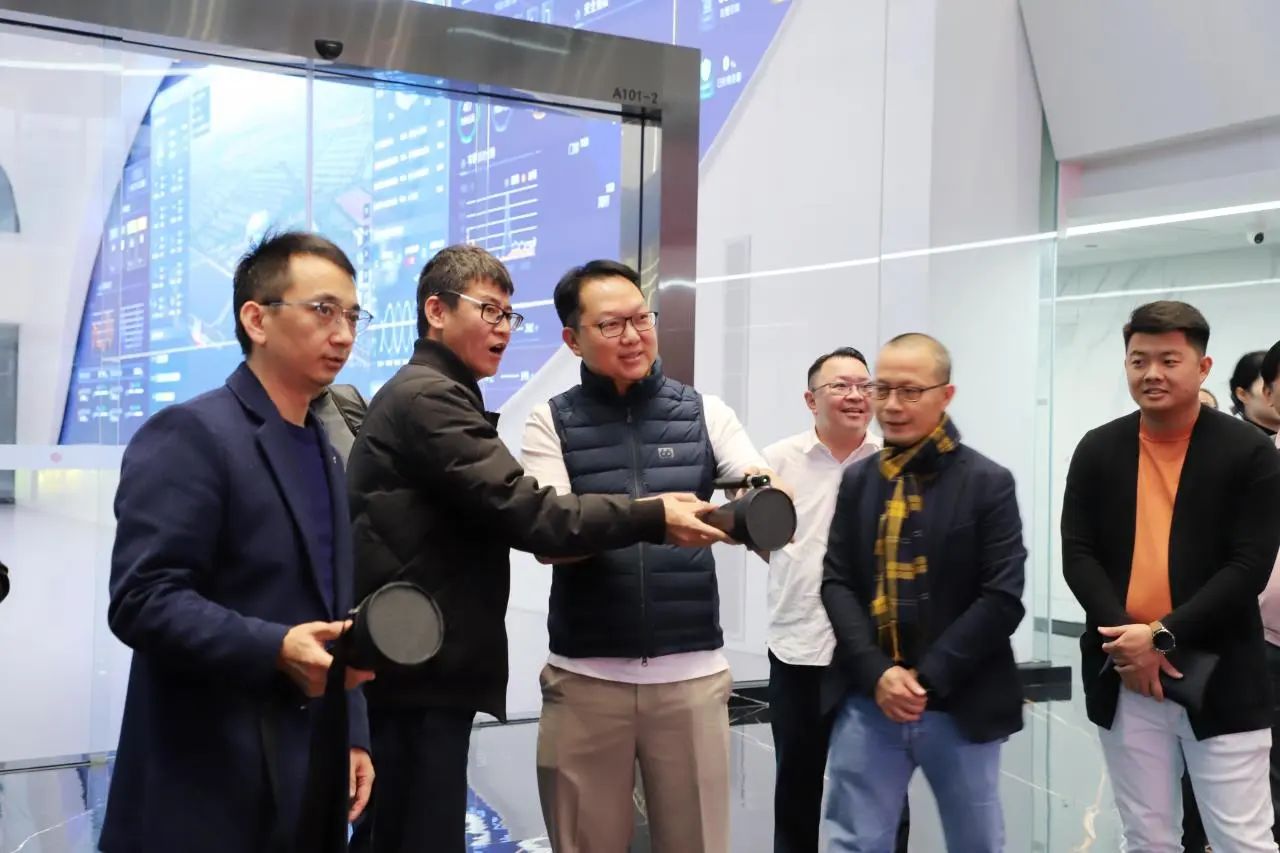 7d807b77de5bf6d75ee962ae0bfea9c6